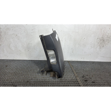 Crosse arriere droit OPEL VIVARO 1 Photo n°1
