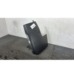 Crosse arriere droit OPEL VIVARO 1