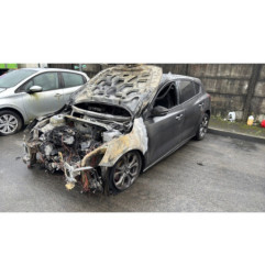 Feu arriere secondaire droit (feux) FORD FOCUS 4