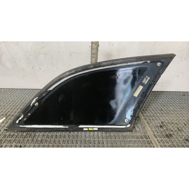 Custode arriere gauche MERCEDES CLASSE C 204 Photo n°4