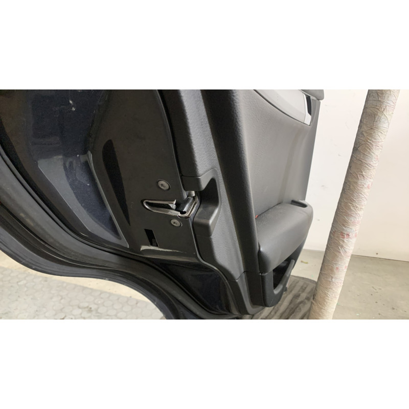 Porte arriere gauche MERCEDES CLASSE C 204 Photo n°6
