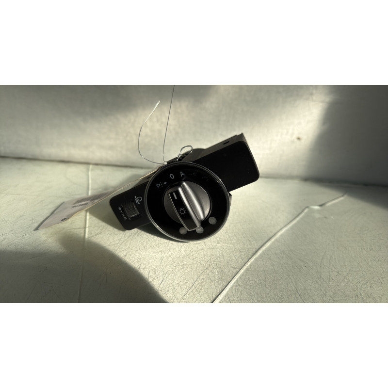 Commande de phare MERCEDES CLASSE C 204 Photo n°1