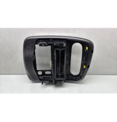 Facade autoradio RENAULT CLIO 4