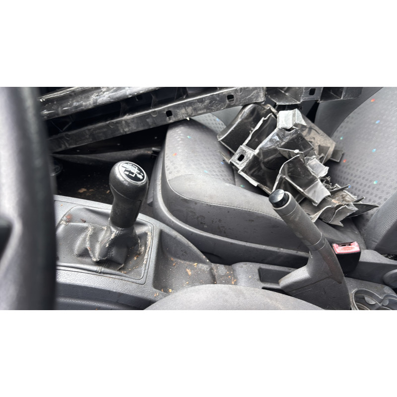 Feu arriere principal gauche (feux) VOLKSWAGEN POLO 4 Photo n°20