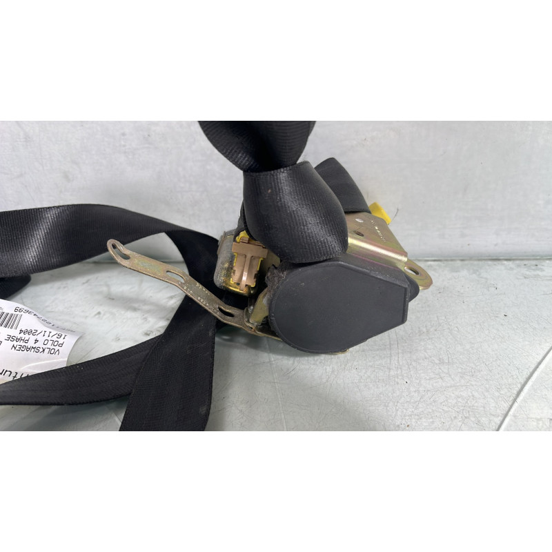 Pretensionneur de ceinture avant gauche VOLKSWAGEN POLO 4 Photo n°3
