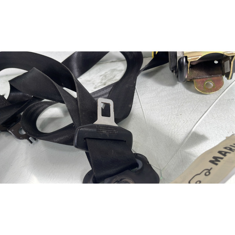 Pretensionneur de ceinture avant gauche VOLKSWAGEN POLO 4 Photo n°5