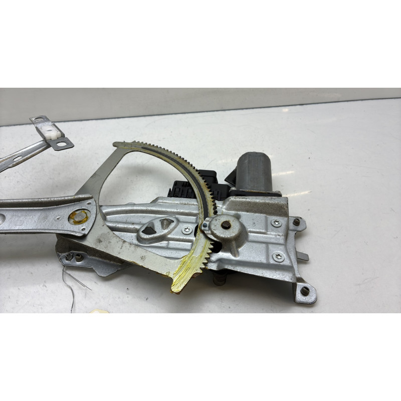 Leve vitre electrique avant gauche OPEL ASTRA H Photo n°7
