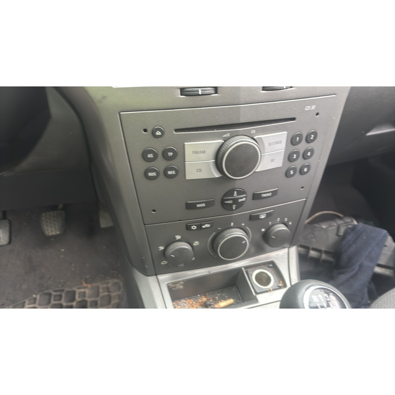 Serrure avant gauche OPEL ASTRA H Photo n°20