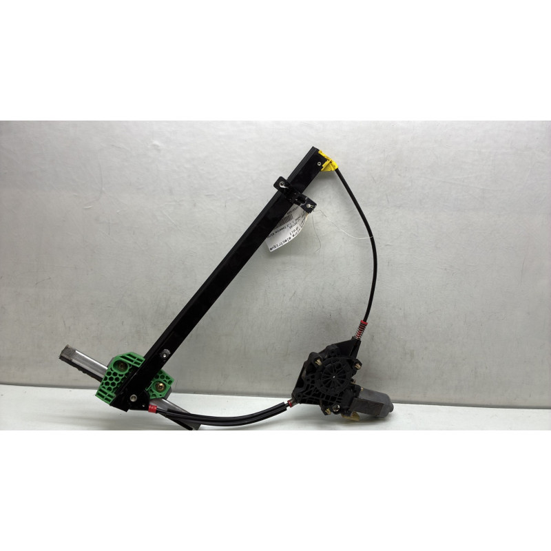 Leve vitre electrique avant droit FORD KA 1 Photo n°4
