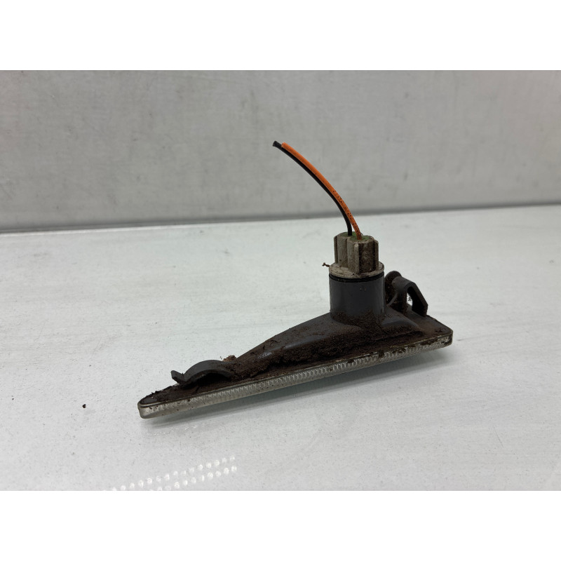Repetiteur clignotant avant gauche (Feux) RENAULT MEGANE 2 Photo n°3