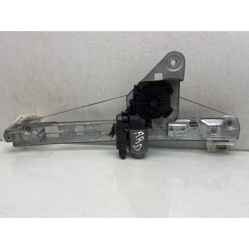 Leve vitre electrique arriere droit RENAULT MEGANE 2 Photo n°3