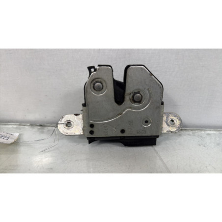 Serrure de coffre FIAT 500 2