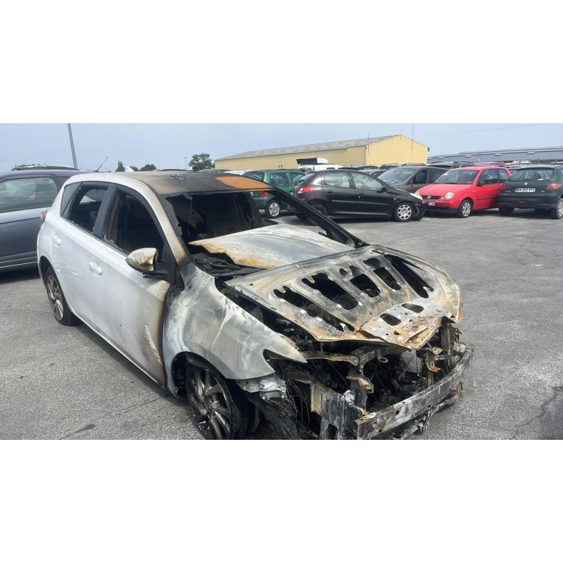 Feu arriere principal droit (feux) TOYOTA AURIS 2 Photo n°6