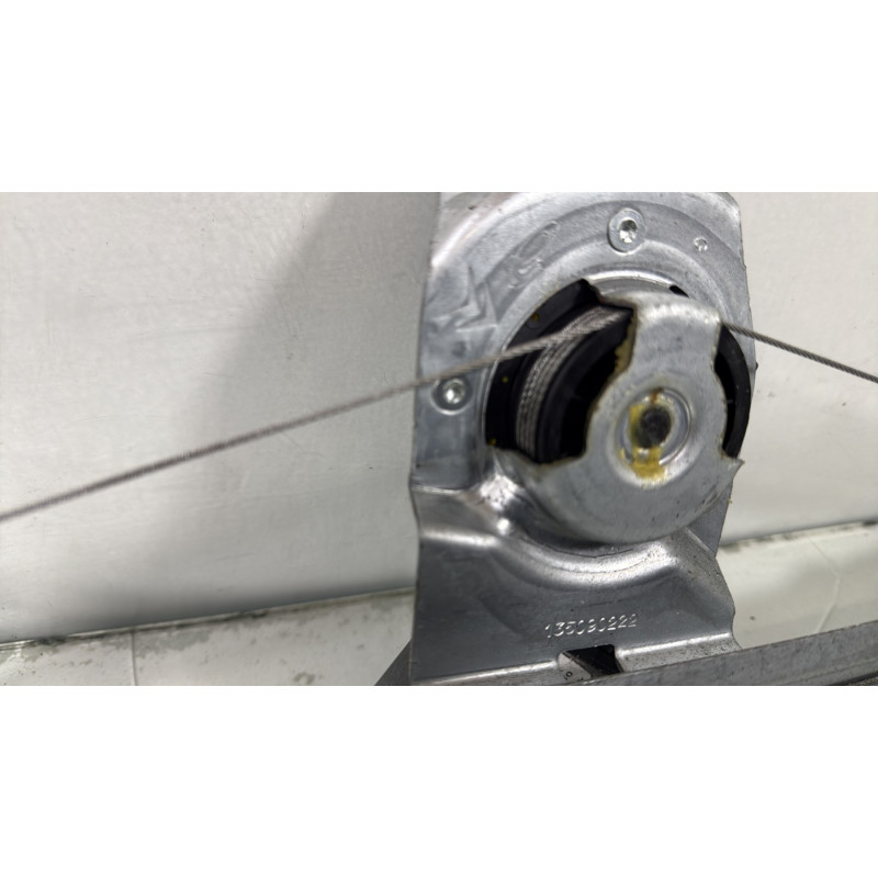 Leve vitre electrique arriere gauche CITROEN C4 GRAND PICASSO 1 Photo n°4