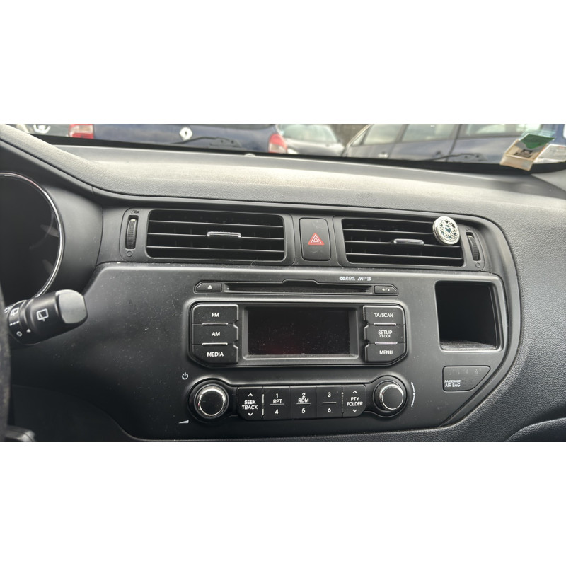 Custode avant droit KIA RIO 3 Photo n°20