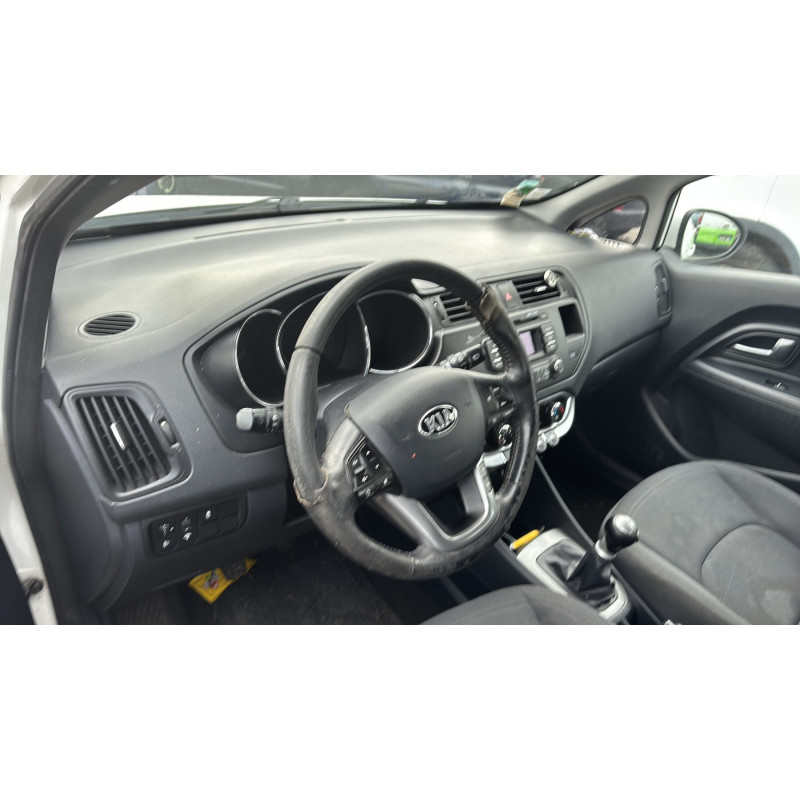 Feu arriere secondaire gauche (feux) KIA RIO 3 Photo n°20