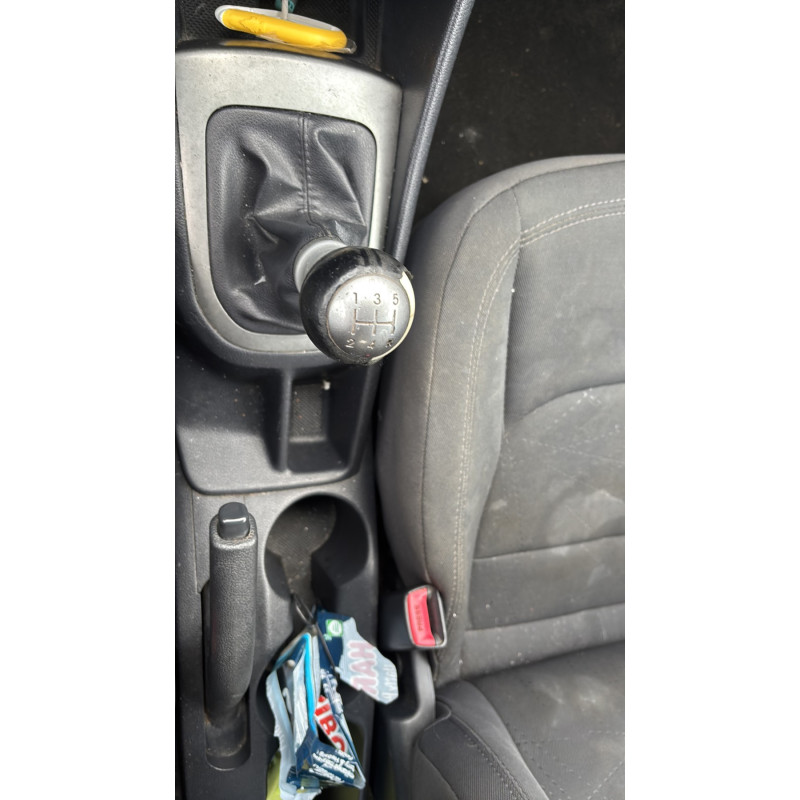 Vitre avant gauche KIA RIO 3 Photo n°20