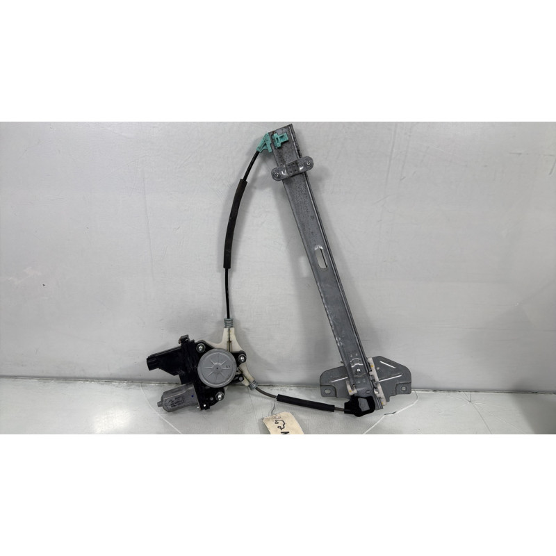 Leve vitre electrique avant gauche KIA RIO 3 Photo n°1