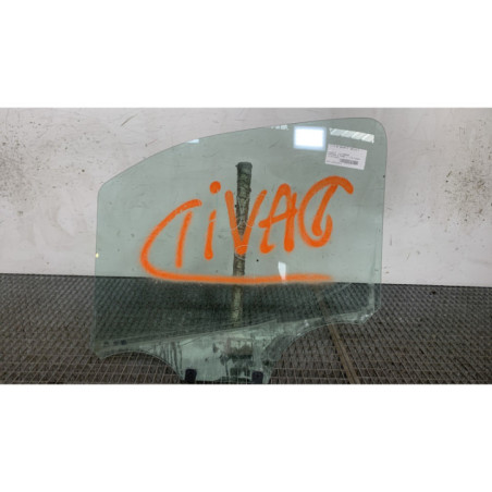 Vitre avant droit PEUGEOT PARTNER 3 Photo n°1