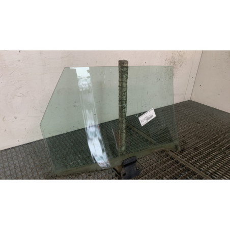 Vitre arriere gauche AUDI A4 2