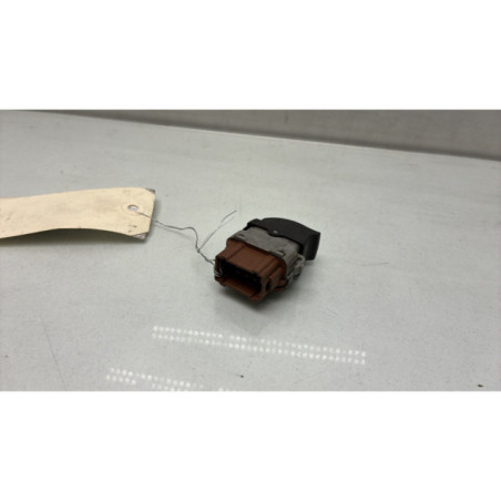 Interrupteur de leve vitre avant droit RENAULT MASTER 2