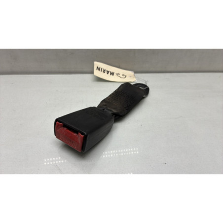 Attache ceinture avant droit RENAULT MASTER 2