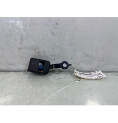 Attache ceinture avant droit RENAULT MASTER 3