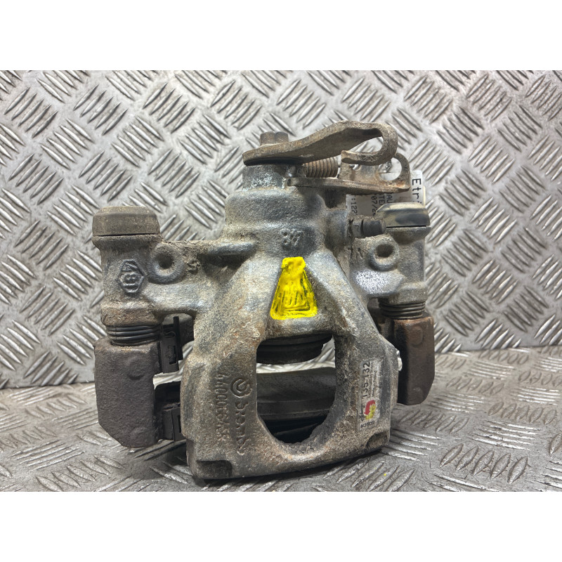Etrier arriere droit (freinage) RENAULT MASTER 3 Photo n°1
