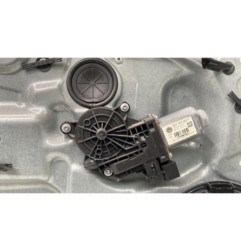 Leve vitre electrique avant gauche VOLKSWAGEN POLO 4