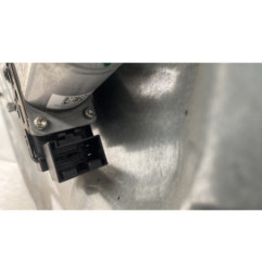 Leve vitre electrique avant gauche VOLKSWAGEN POLO 4