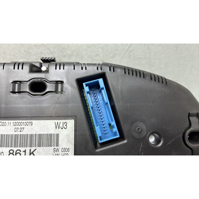 Compteur VOLKSWAGEN POLO 5 Photo n°3