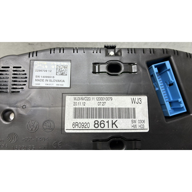 Compteur VOLKSWAGEN POLO 5 Photo n°4