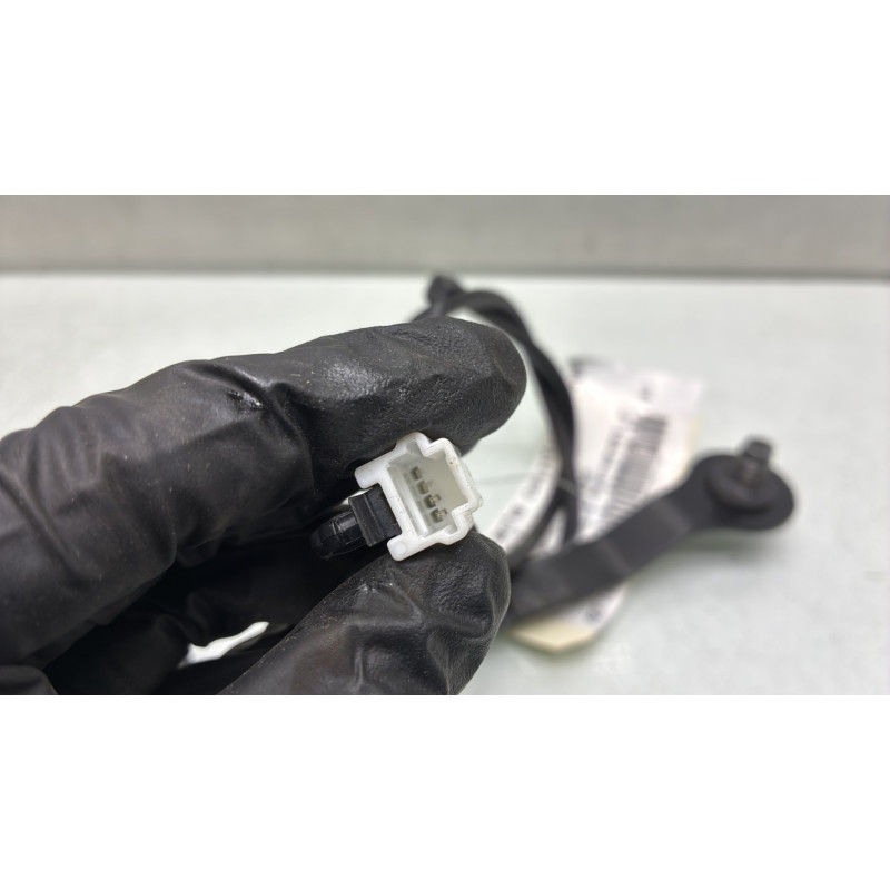 Attache ceinture avant droit RENAULT KADJAR Photo n°4