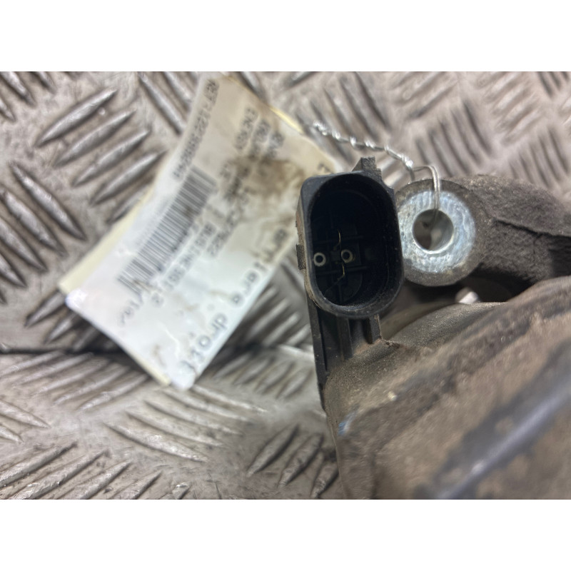 Etrier arriere droit (freinage) RENAULT KADJAR Photo n°4