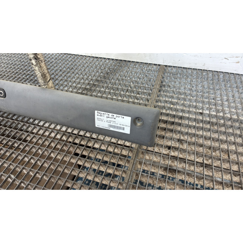 Baguette de porte avant gauche RENAULT MASTER 2 Photo n°3