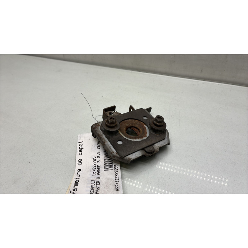 Fermeture de capot RENAULT MASTER 2 Photo n°1