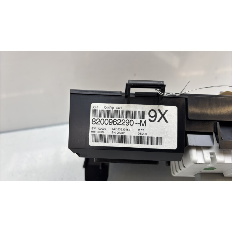 Compteur RENAULT TWINGO 2 Photo n°4