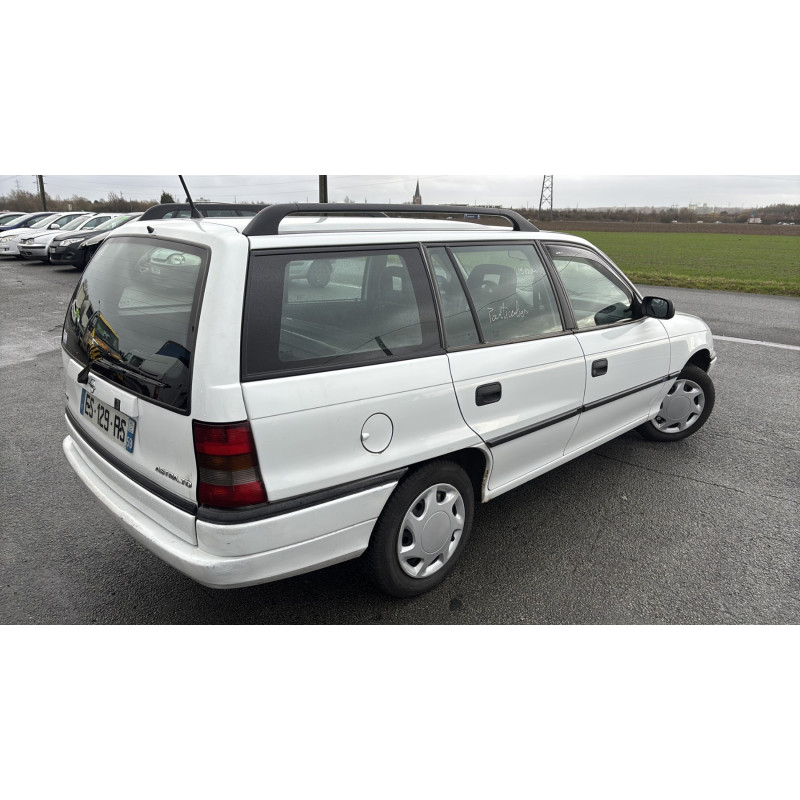 Aile avant droit OPEL ASTRA F Photo n°20
