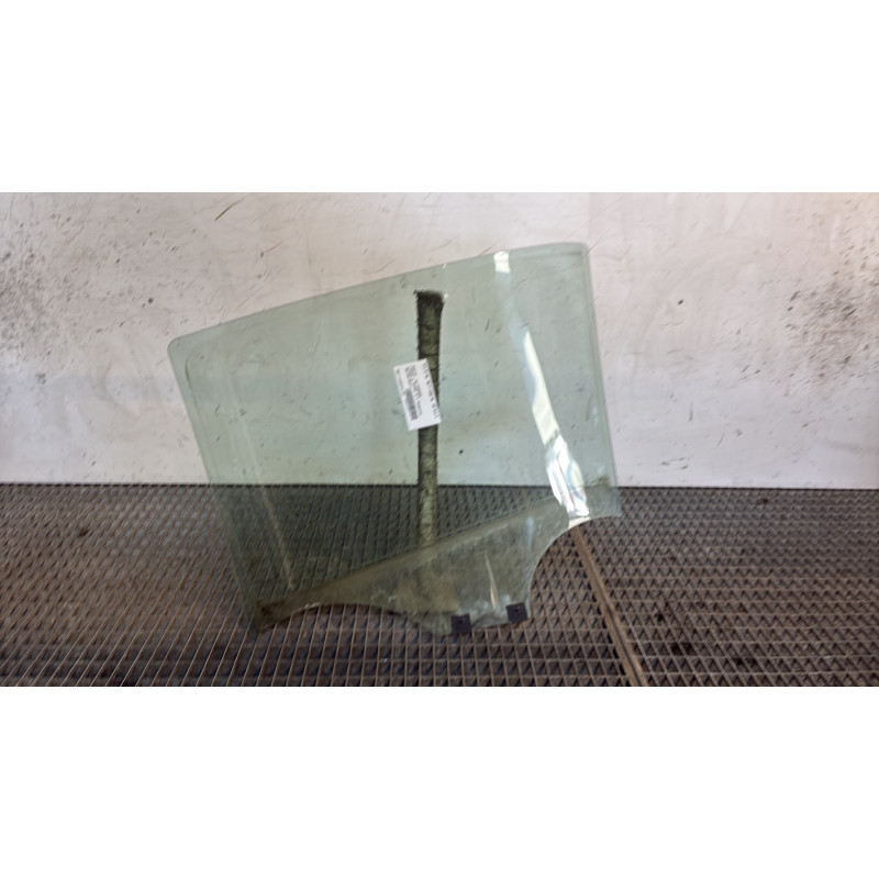 Vitre arriere droit DACIA LOGAN 2 Photo n°4