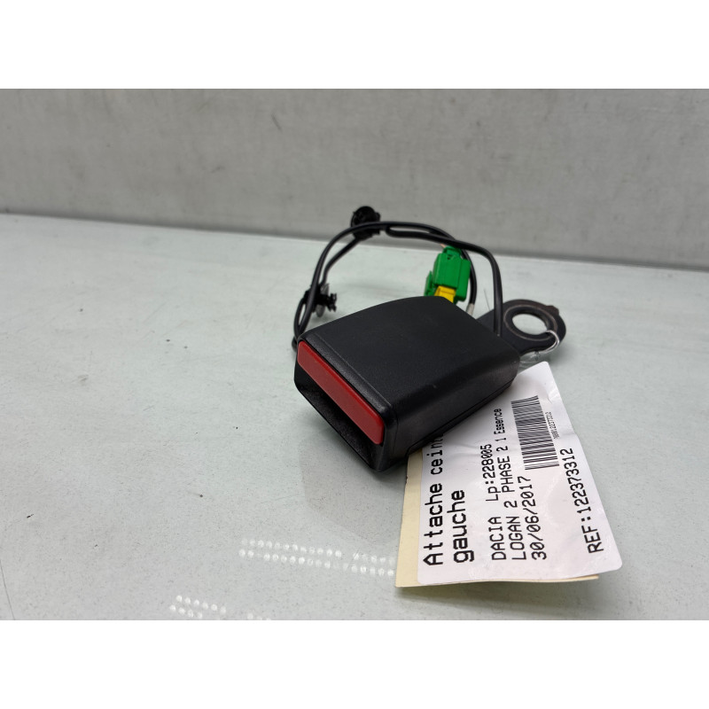 Attache ceinture avant gauche DACIA LOGAN 2 Photo n°1