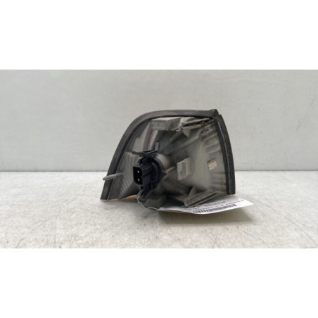 Optique avant secondaire gauche (feux)(clignotant) BMW SERIE 3 E36