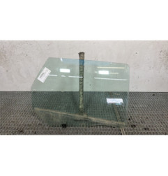 Vitre arriere droit PEUGEOT 308 2 SW Photo n°1