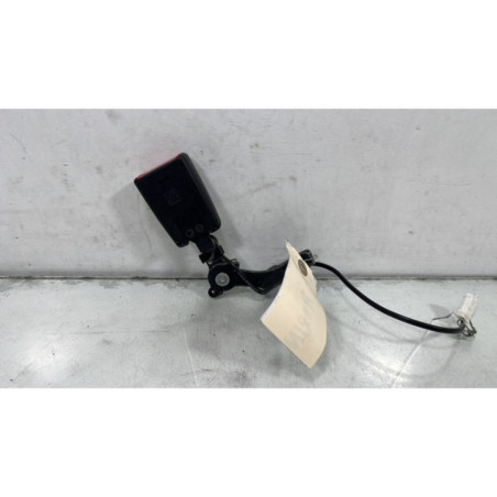 Attache ceinture arriere gauche PEUGEOT 308 2 SW Photo n°1