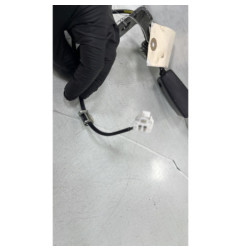 Attache ceinture arriere gauche PEUGEOT 308 2 SW