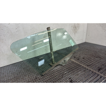 Vitre avant droit CITROEN C3 1