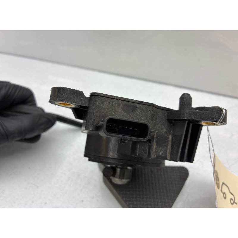 Pedale d'accelerateur RENAULT GRAND MODUS Photo n°3
