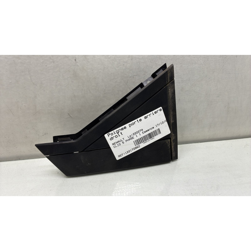 Poignee porte arriere droit RENAULT CLIO 5 Photo n°1