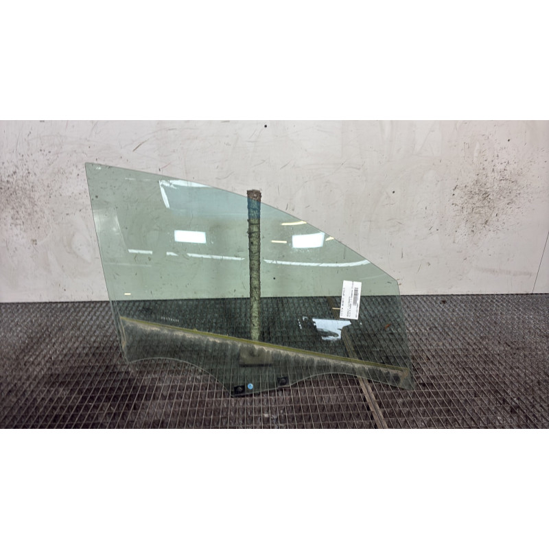 Vitre avant droit RENAULT CLIO 5 Photo n°1