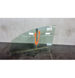Vitre avant gauche RENAULT CLIO 5 Photo n°1