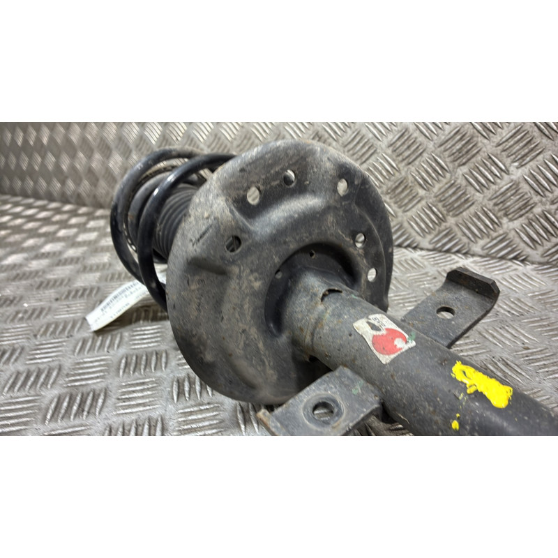 Amortisseur avant droit RENAULT CLIO 5 Photo n°5